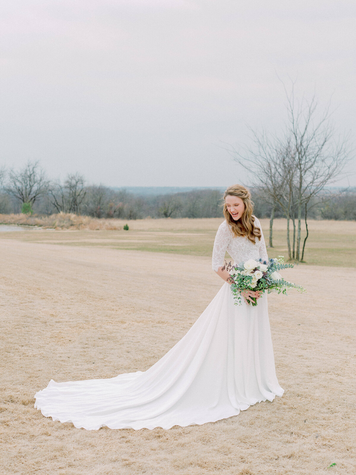 the-nest-at-ruth-farms-wedding-mackenzie-reiter-photography-33