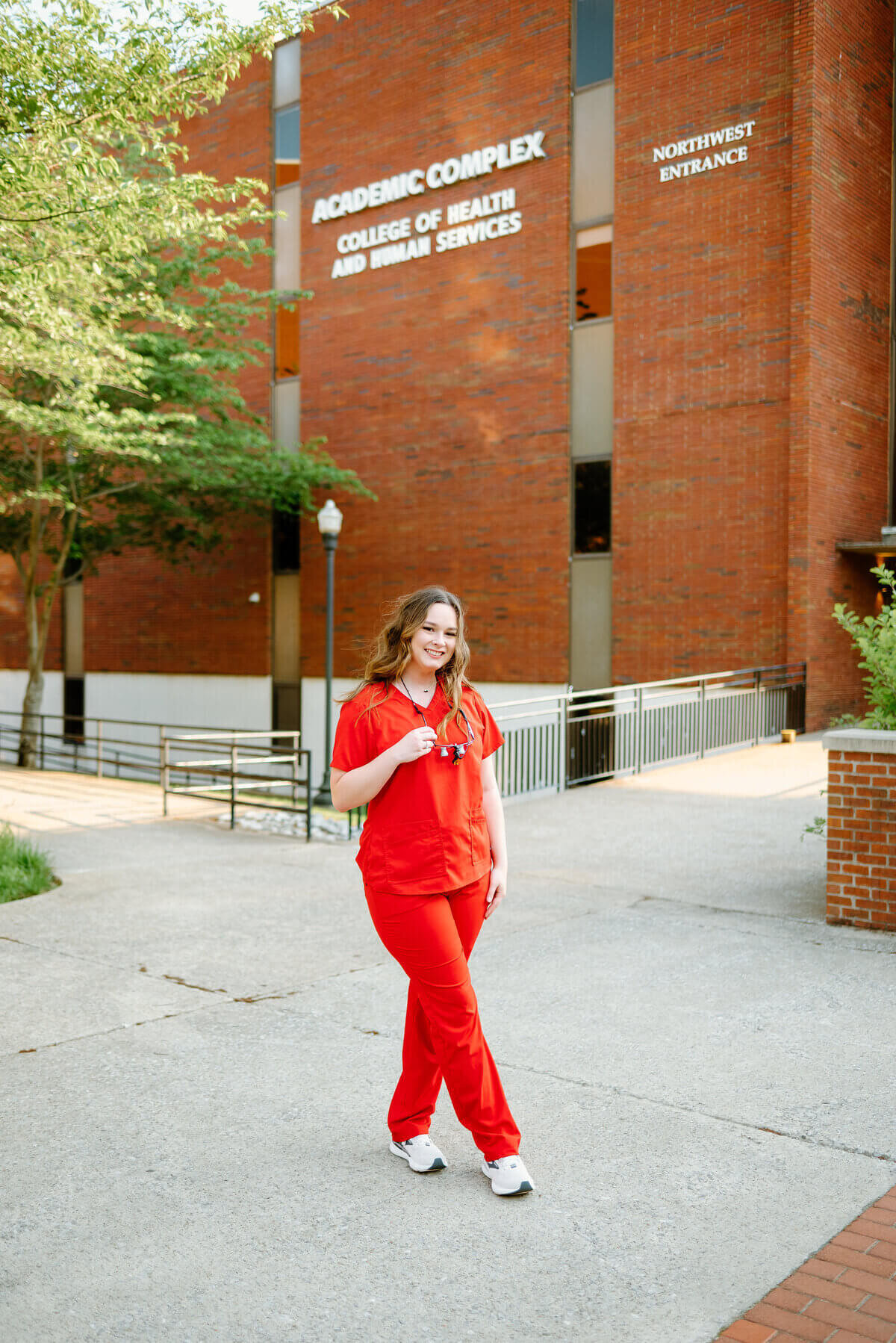 senior posing for nashville senior photographer