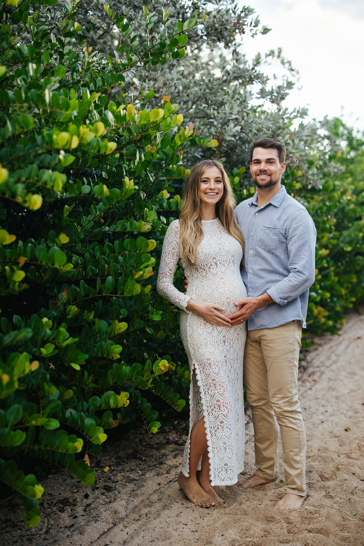 Ft-Lauderdale-Beach-Pregnancy-Session-Tiny-House-Photo-20