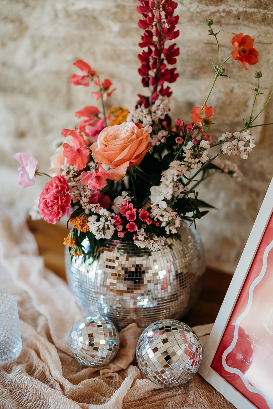 kingscote-barn-wedding-photography1016