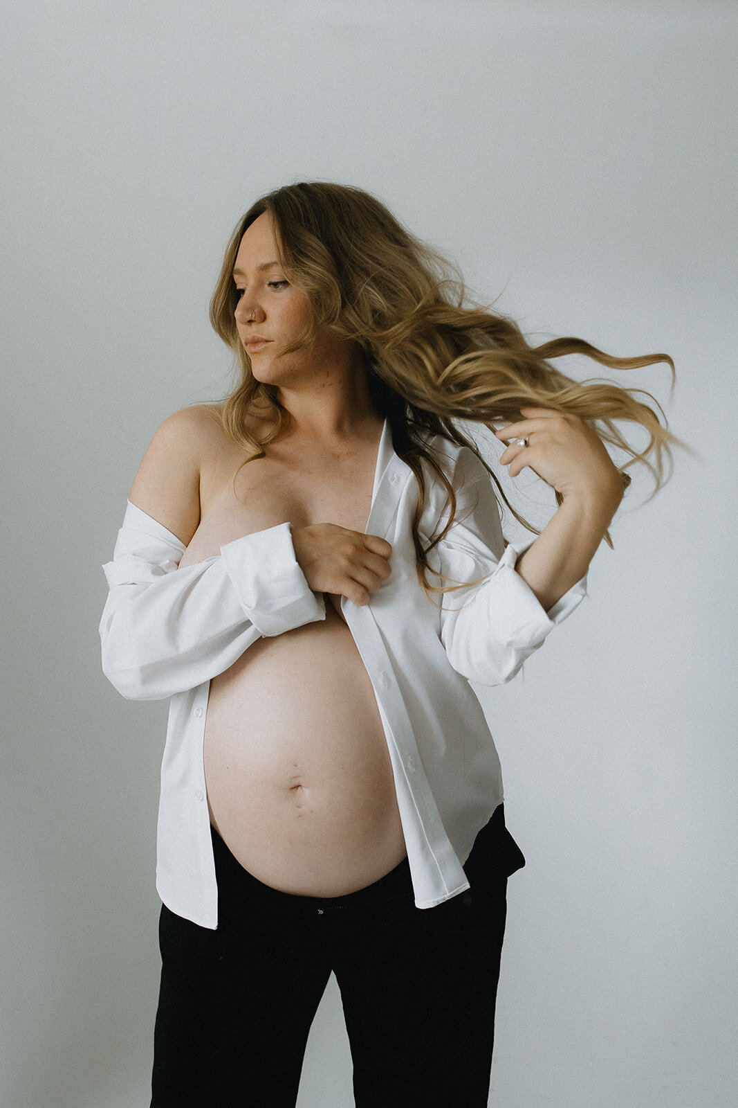 Brittmaternity-103_websizeSeattle and kitsap county maternity photography in studio