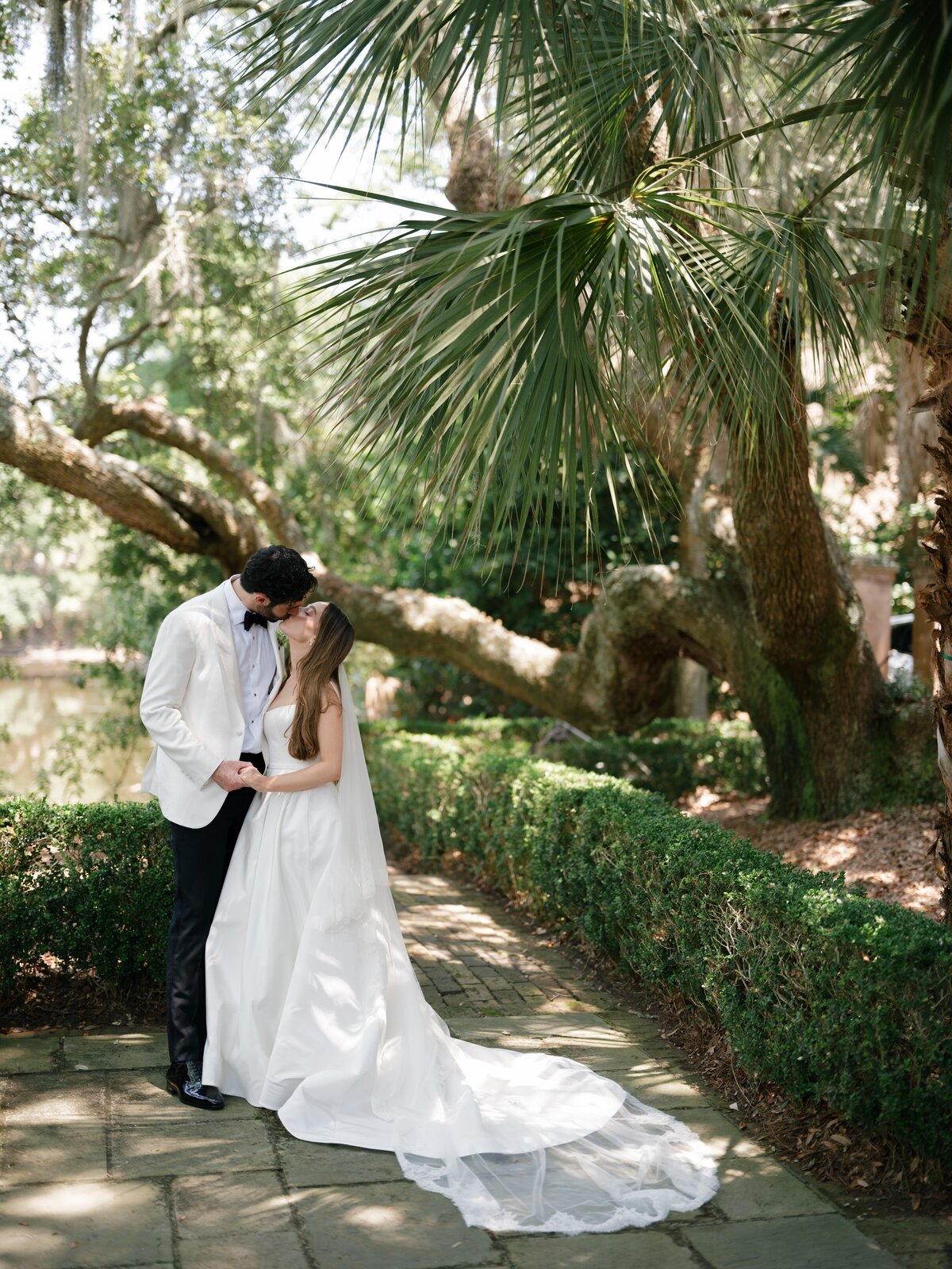 AllisonandMichael_05FirstLook-38