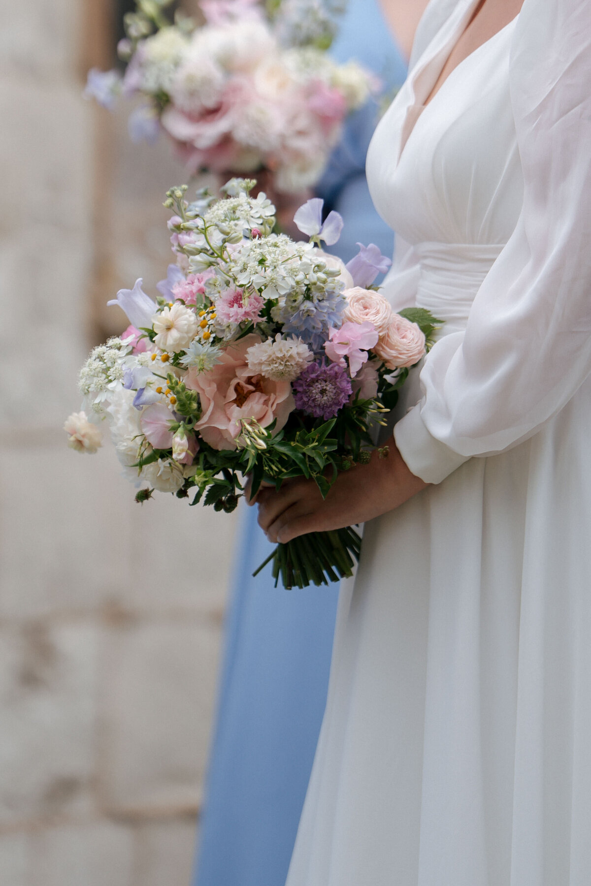 Pretty pastel bridal bouquet spring summer wedding