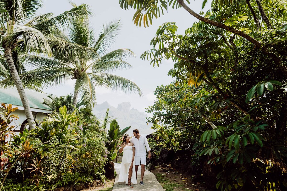 Erika & Cameron (Conrad) - Bora Bora Photo Studio-26
