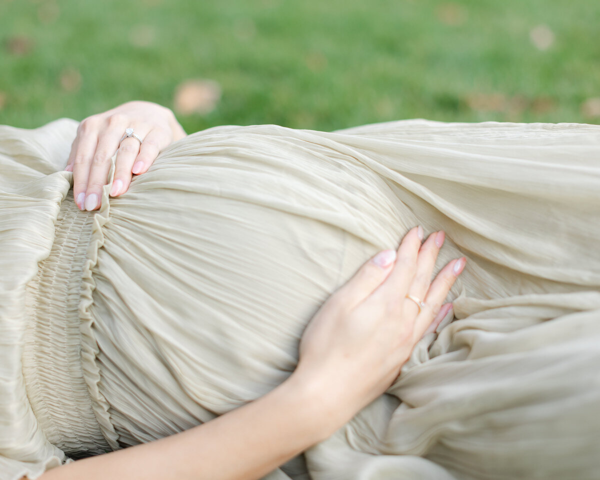 Philadelphia maternity portraits - 11