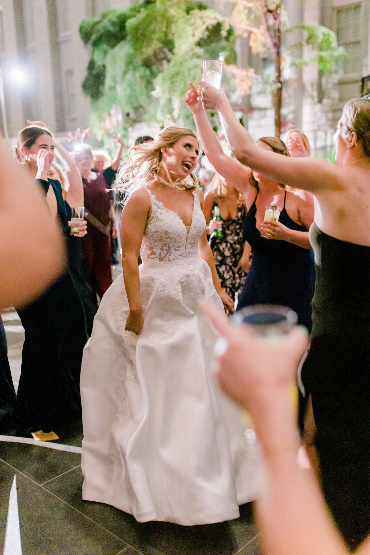 LibbyPeter_National_Portrait_Gallery_Hotel_Washington_Wedding_Washington_DC_VA_MD_Wedding_Photographer_Angelika_Johns_Photography-9860