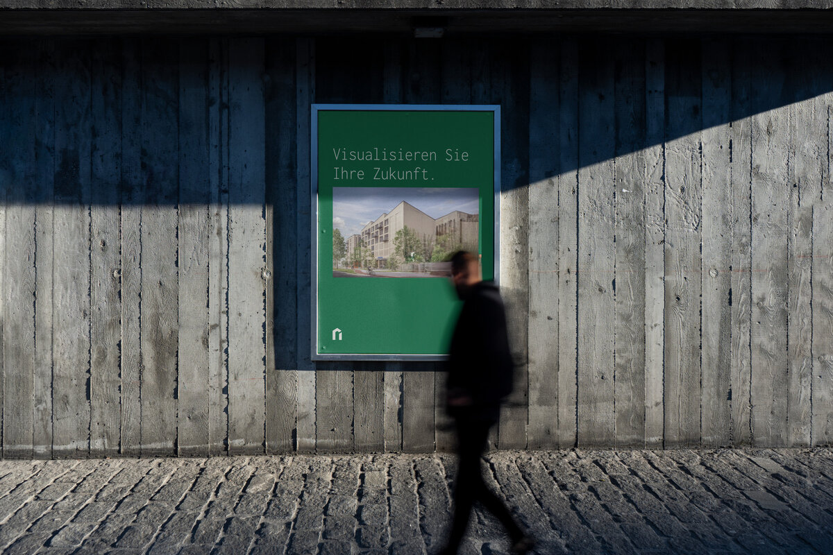 Poster mockup that says "Visualisieren Sie Ihre Zukunft"