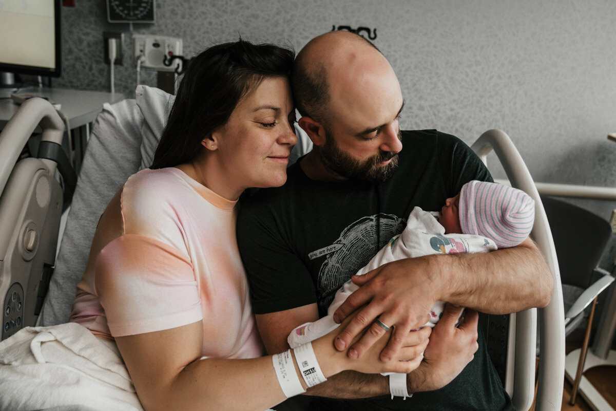 hospital-birth-photography-d-099