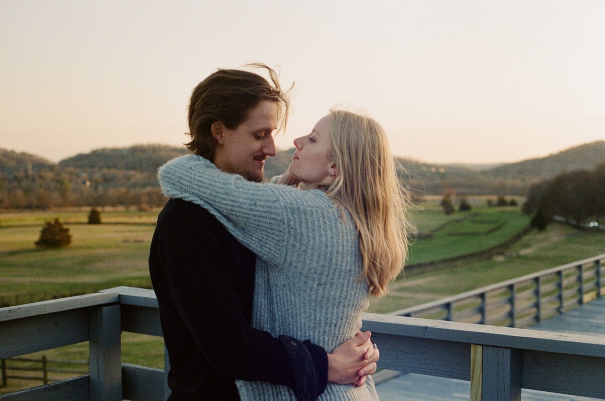 emily-matt-session-35mm-film31