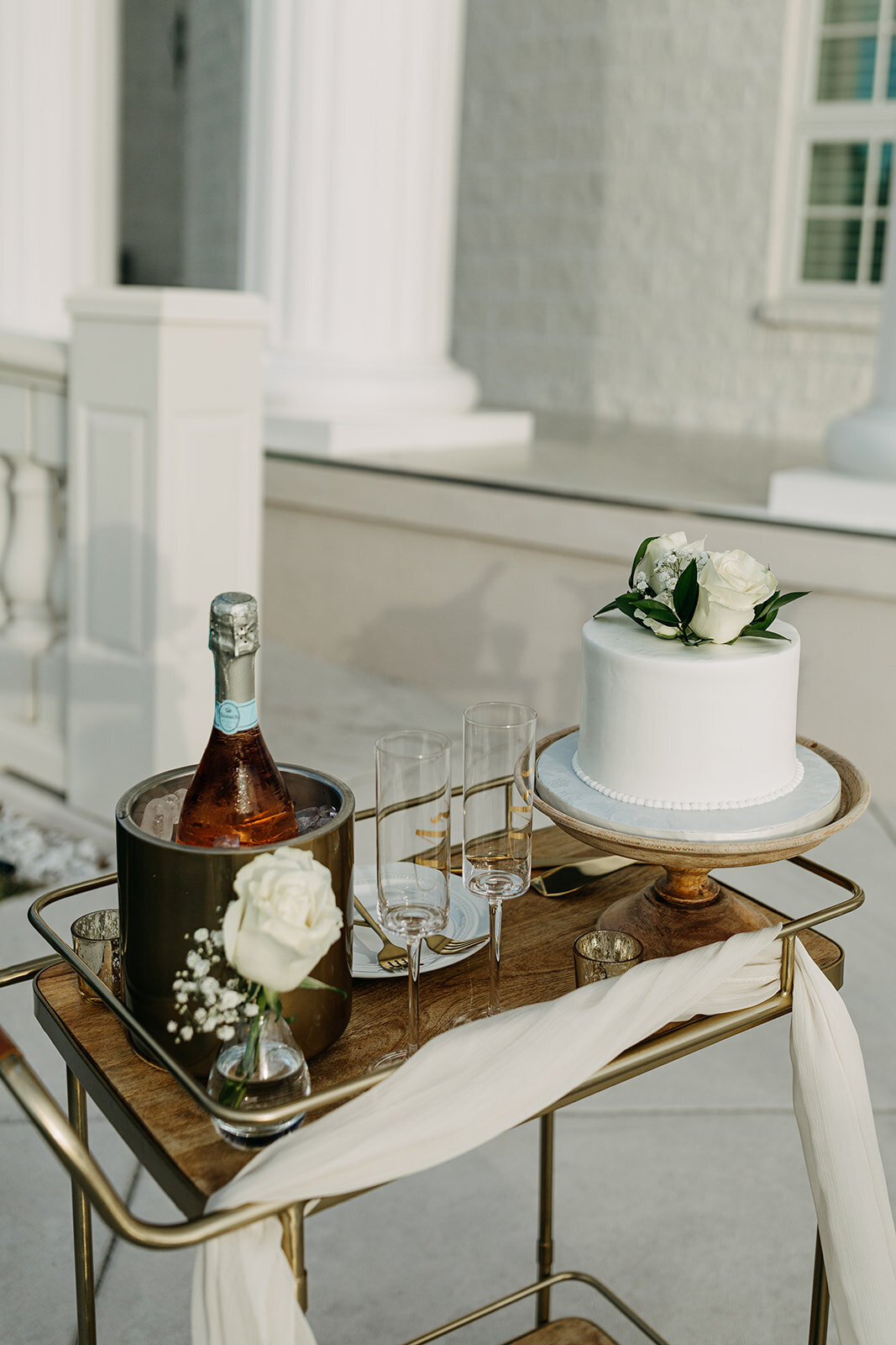 amber-mcwhorter-photo-whitehurst-elopement-chantilly-chic-celebrations-0466