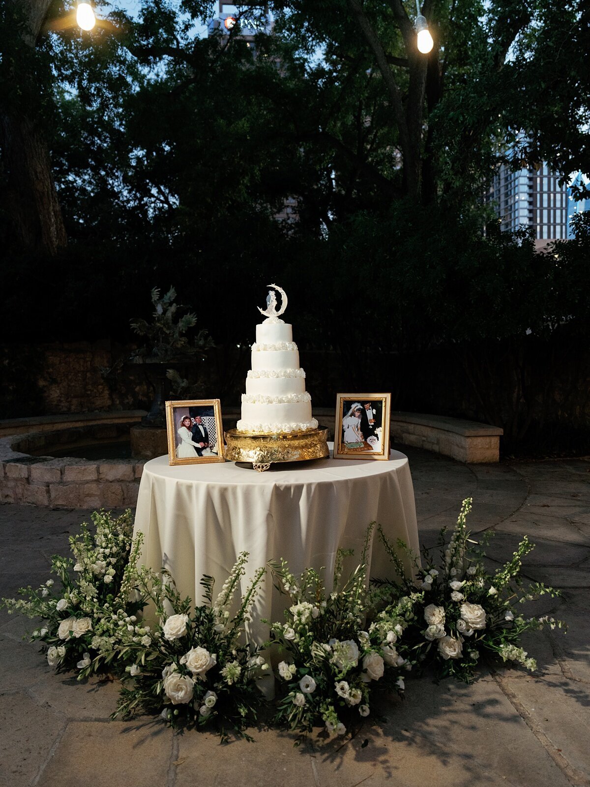 Southwes-School-of-Art-Fall-Wedding-Amy-Odom-Photography_0092