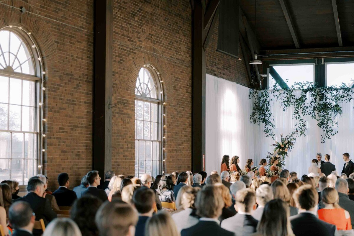 RoundhouseWeddingEvie-14