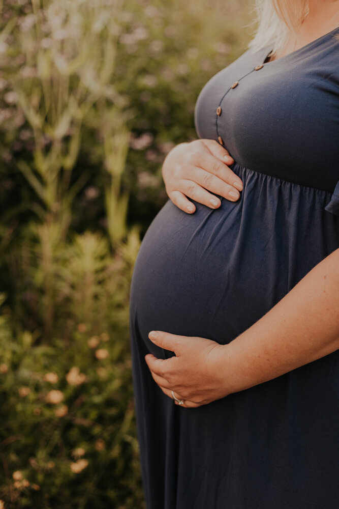 sensebaugh maternity moody-5