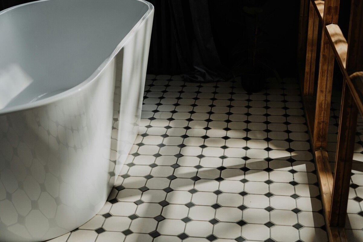 Moody Interior 8