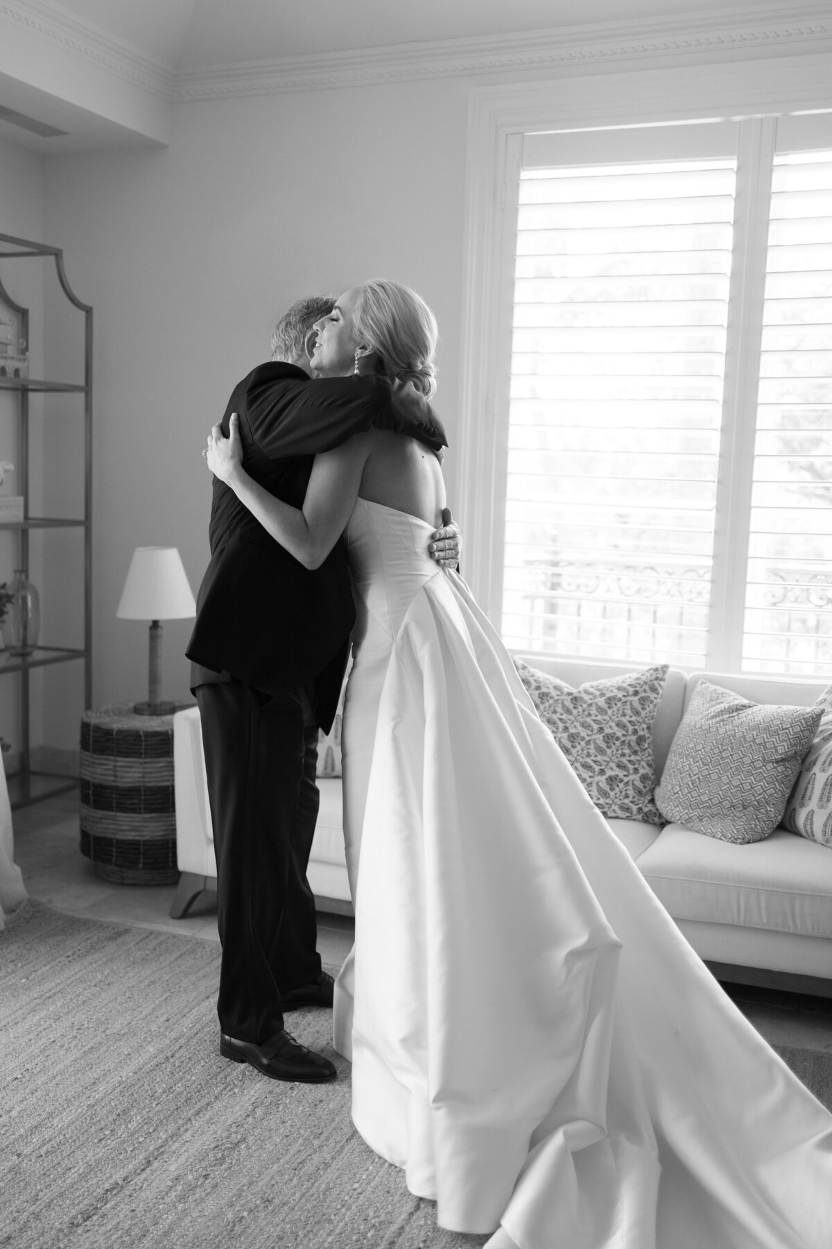 4. First Look_SunnyLeePhoto-7