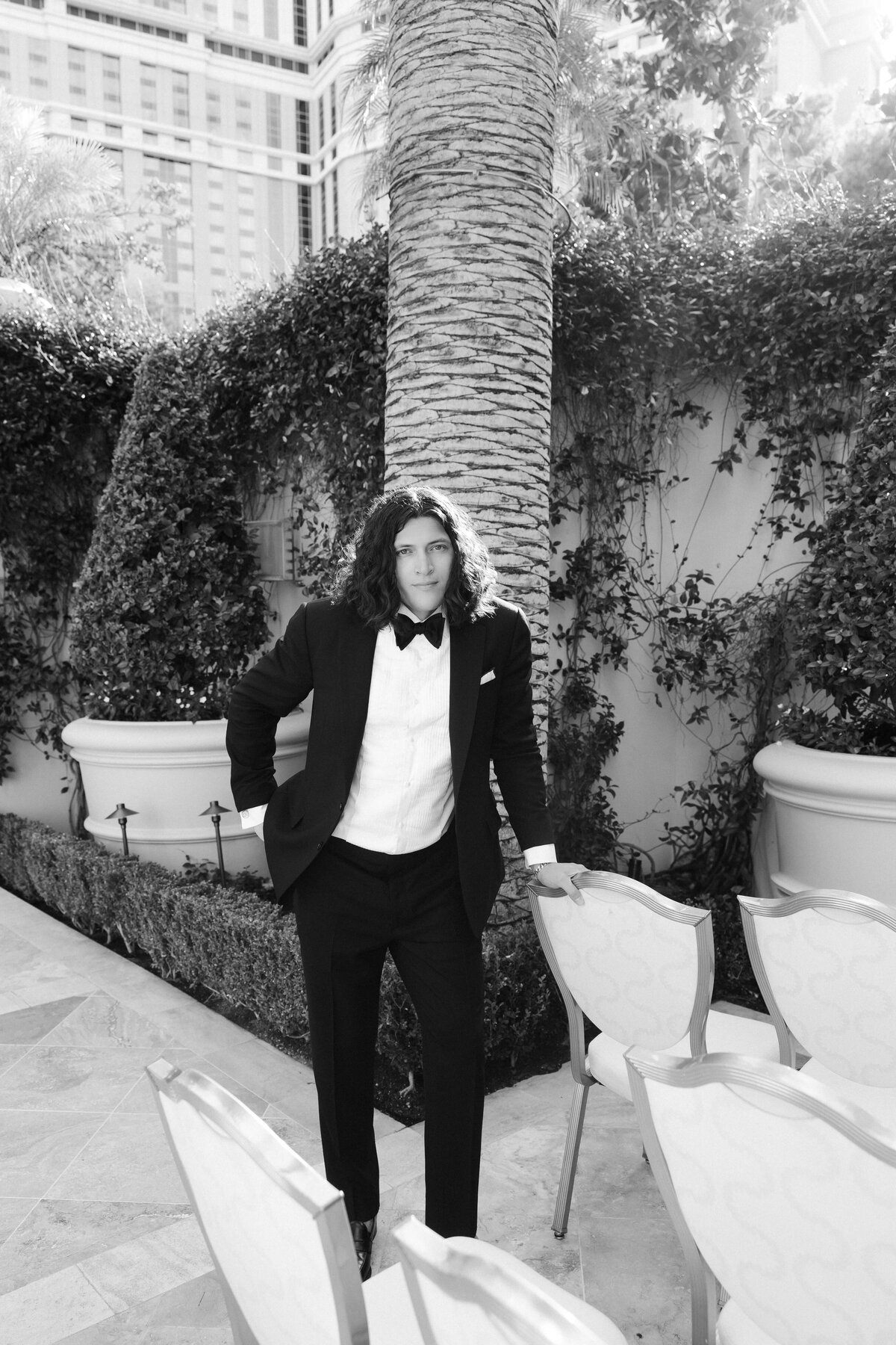48_riskyexposure_shoshana-kyle_las-vegas-elopement-photography