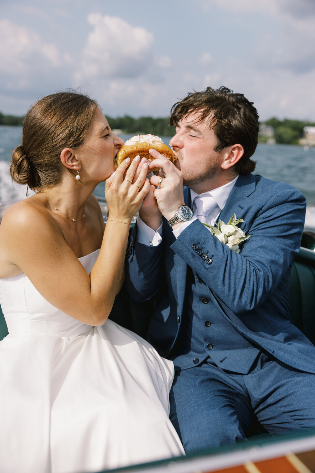 Minnetonka Yacht Club wedding photographer Tom Thornton Photography-33