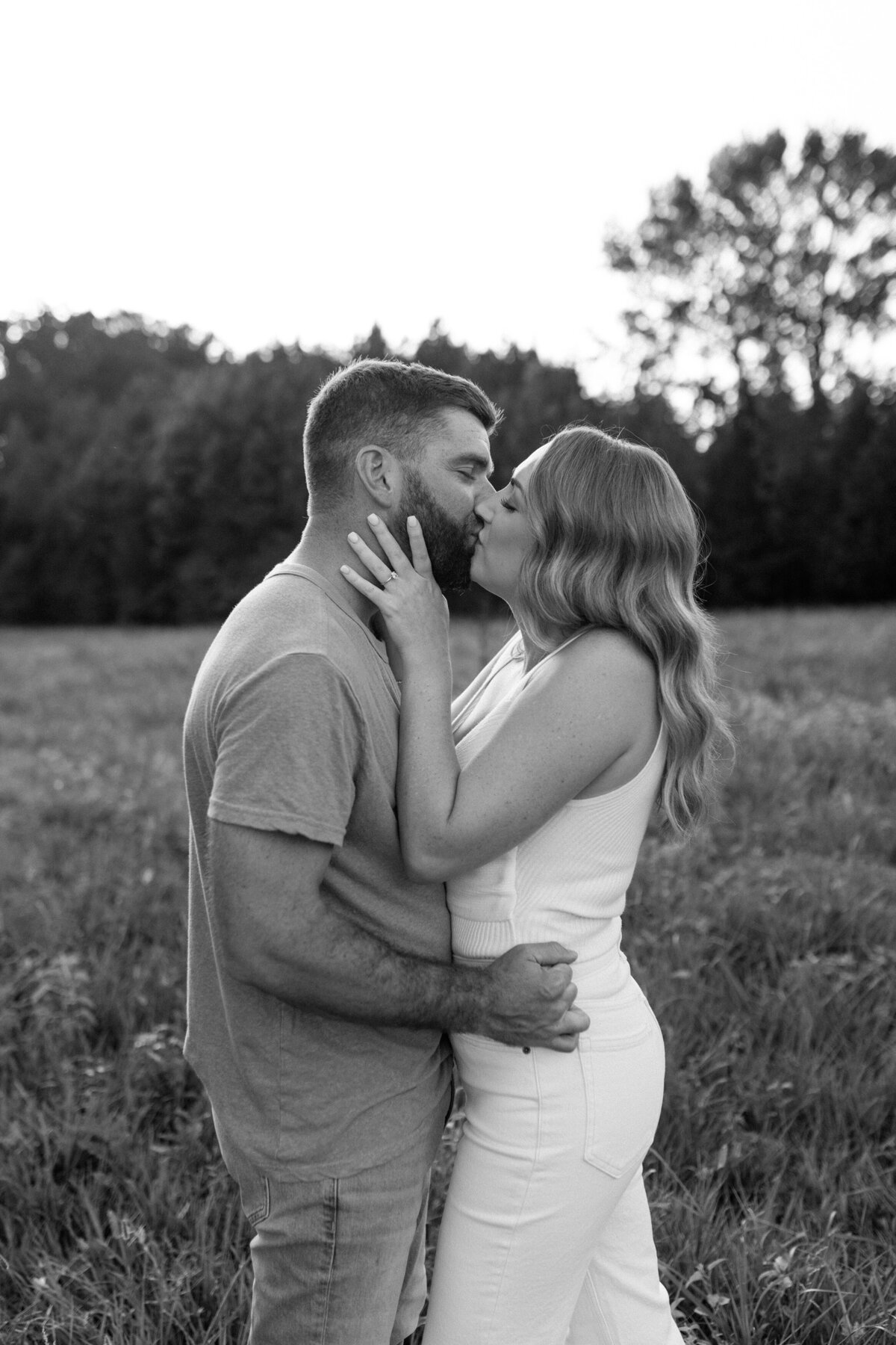 Arkansas-Couple-Hannah-and-Jordan-4V9A3521