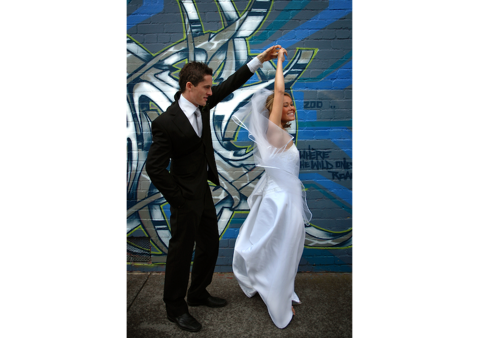 glam  bar wedding package - city chic, bold vibes, bubbles + confetti