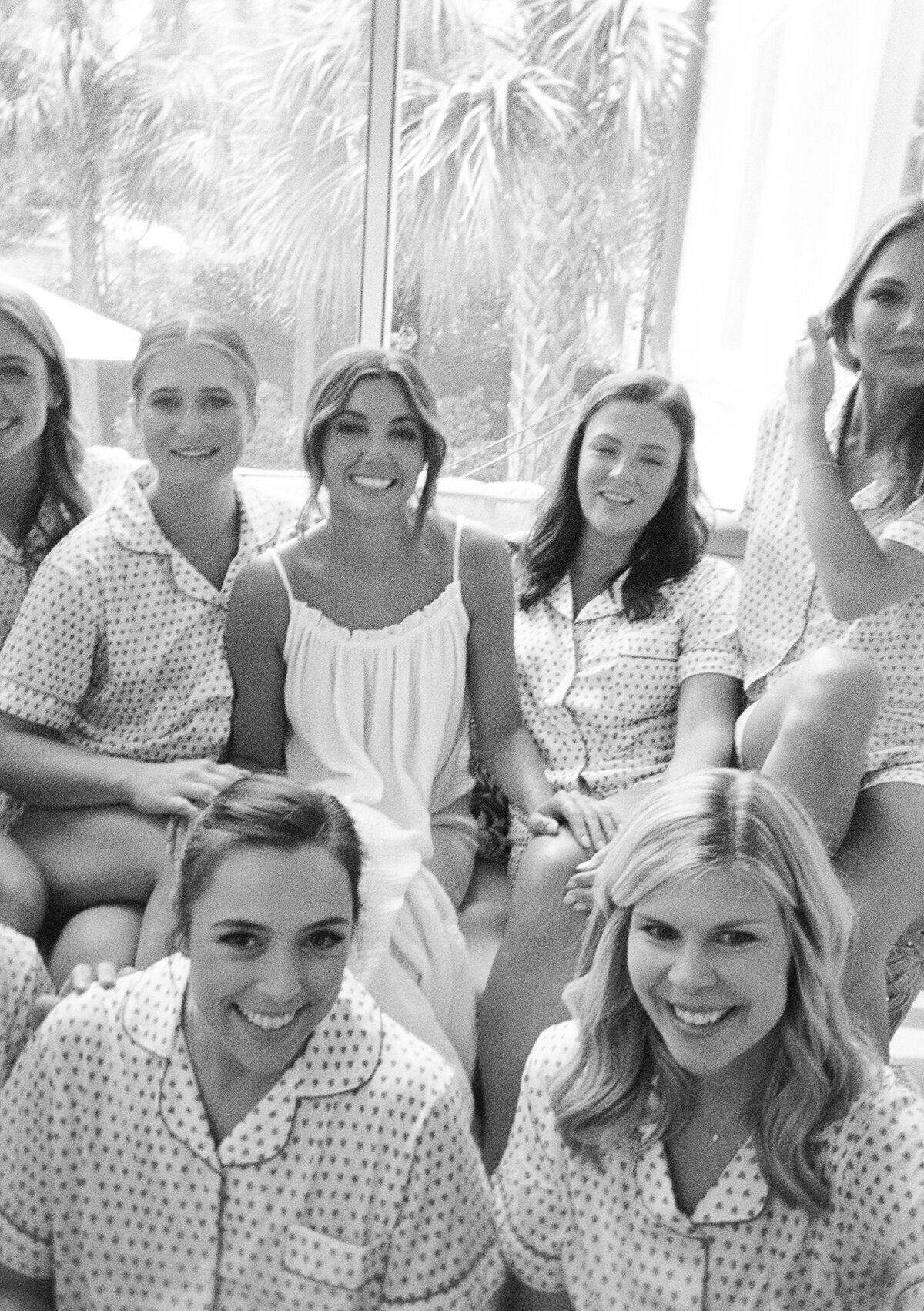 Classic Charleston Wedding on film by Sarah Bradshaw-014