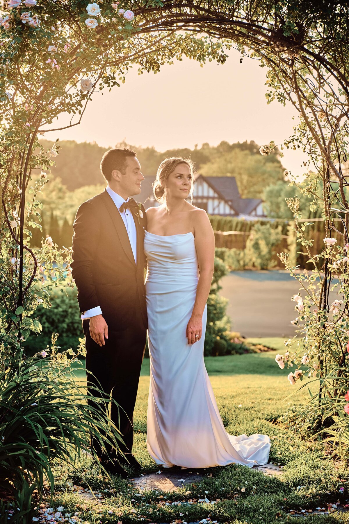 Country-Club-of-Detroit-Wedding-24