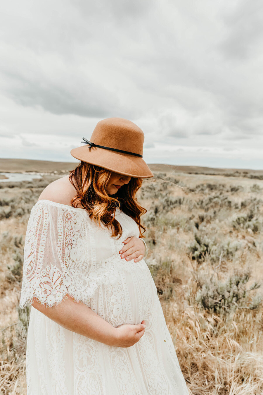 Gaela maternity Livermore-Into the midst-0911