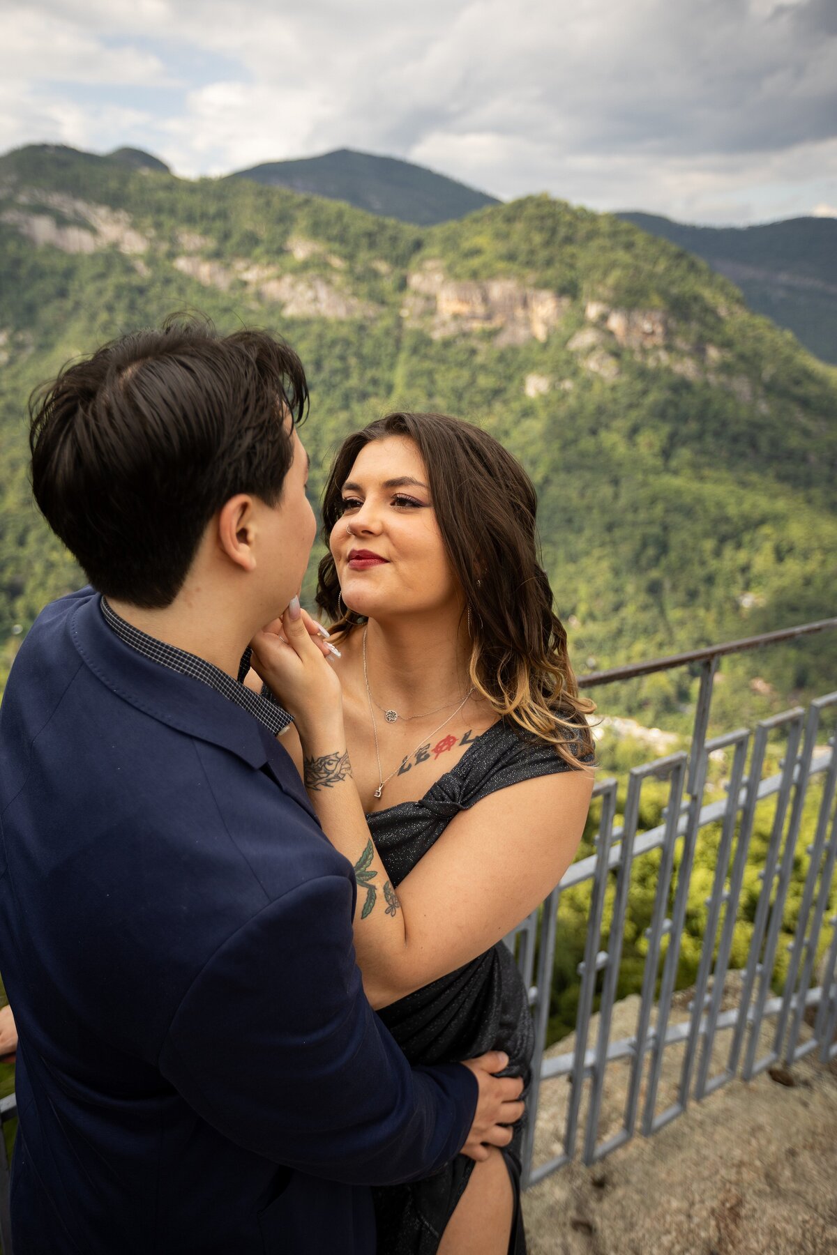 asheville-north-carolina-nc-engagement-session-surprise-proposal-photographer_0101
