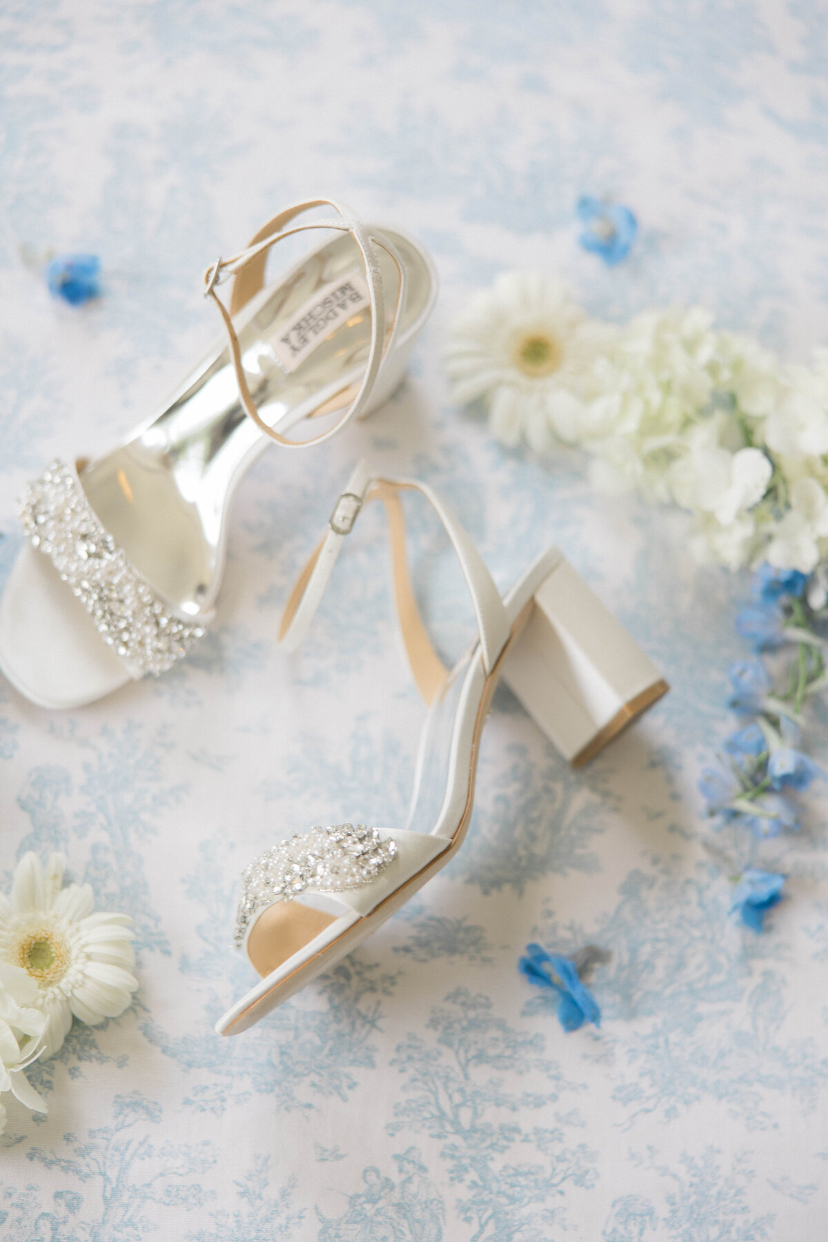 Molly Sue Photography The Ryland Inn Wedding4