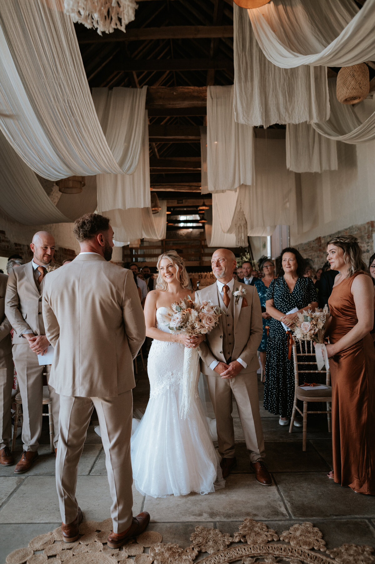 Mr & Mrs Dyke-337