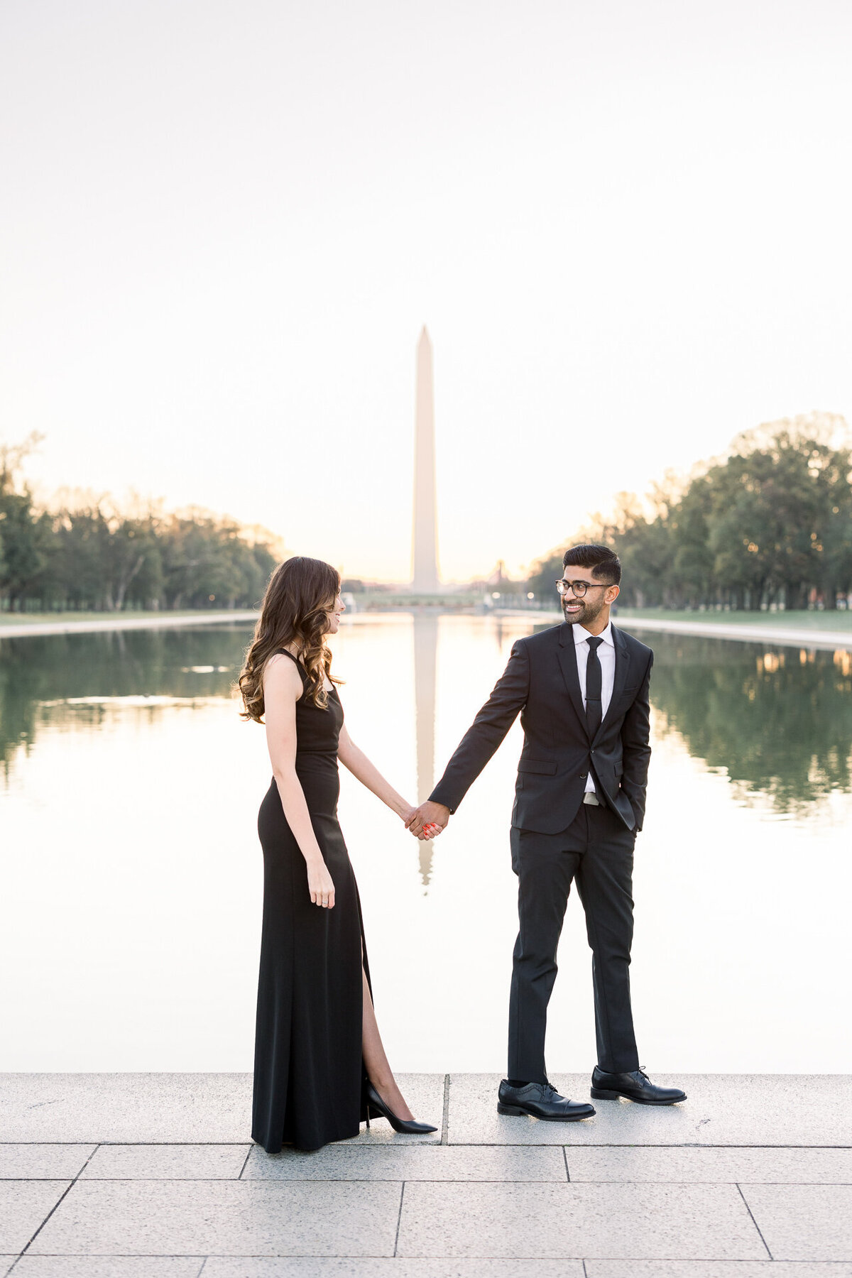 engagement-photography-lincoln-memorial-constitution-gardens