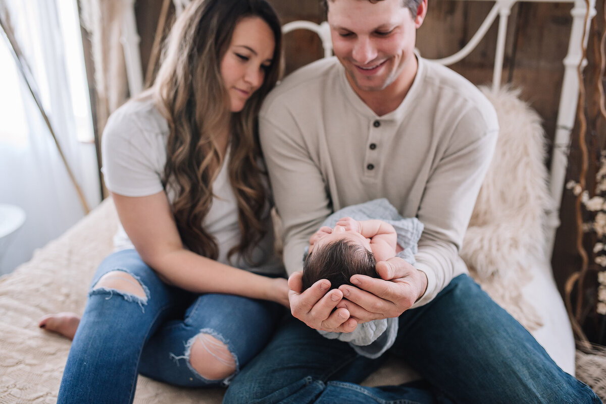 Newborn photos with bucket prop in Medford Oregon, By Katie Anne