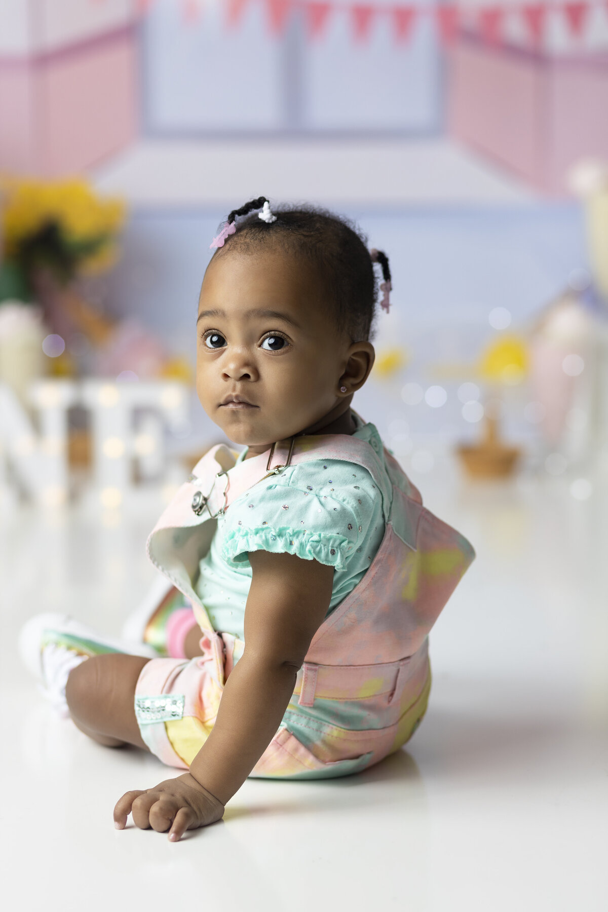 Hampton Georgia cake smash photographer, first birthday photographer in Atlanta, photography studio with props in jonesboro Georgia