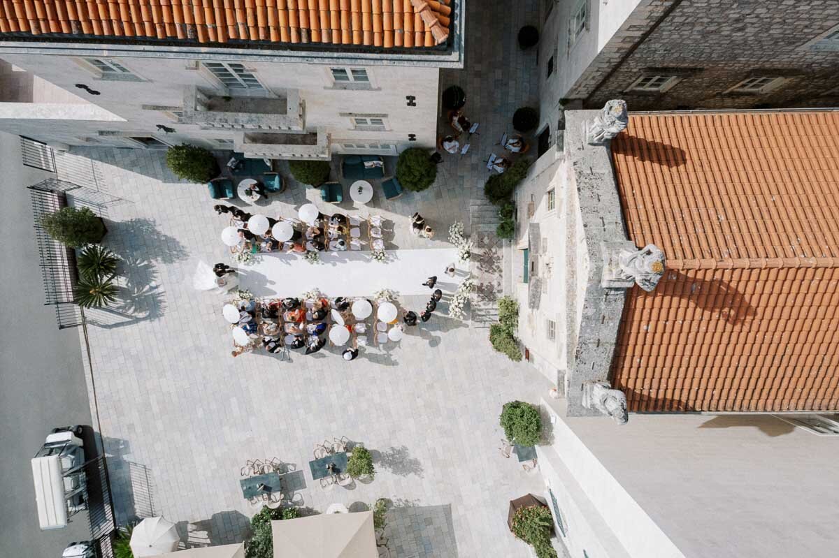 Wedding 1200px-1142