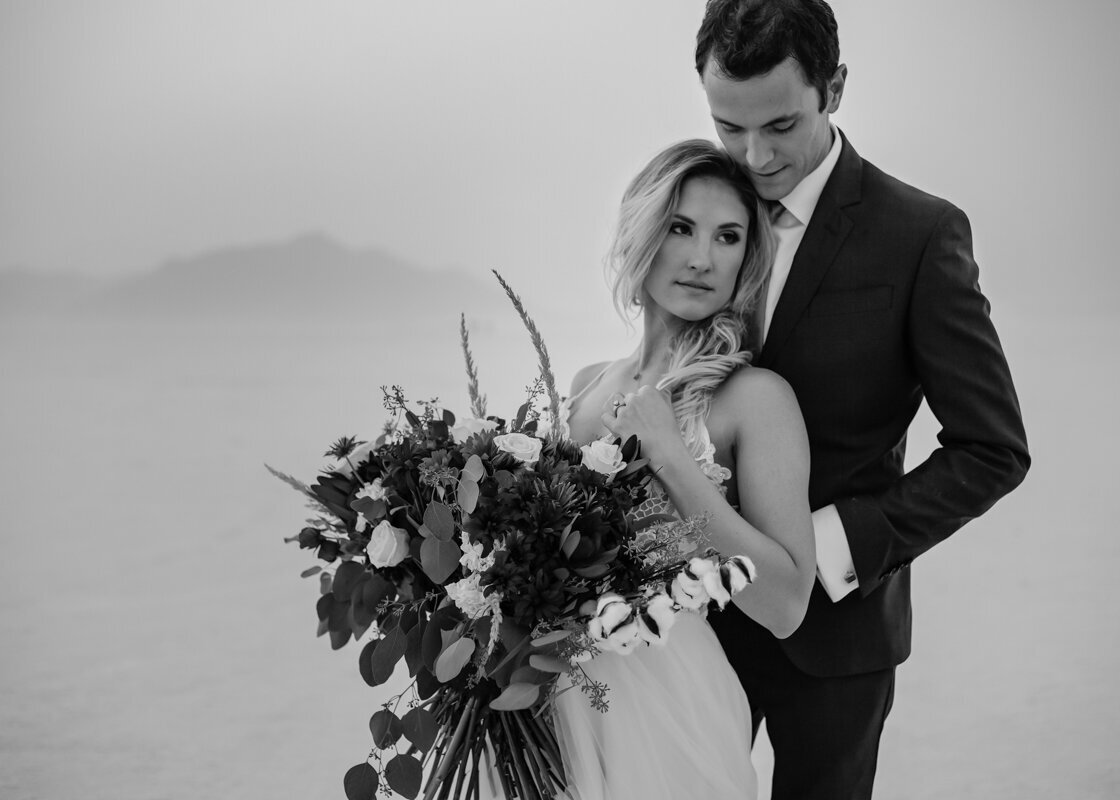 180830_Jenn&BenBridals_BonnevilleSaltFlatsUtah_AnjaJensenPhotography_001-115-2