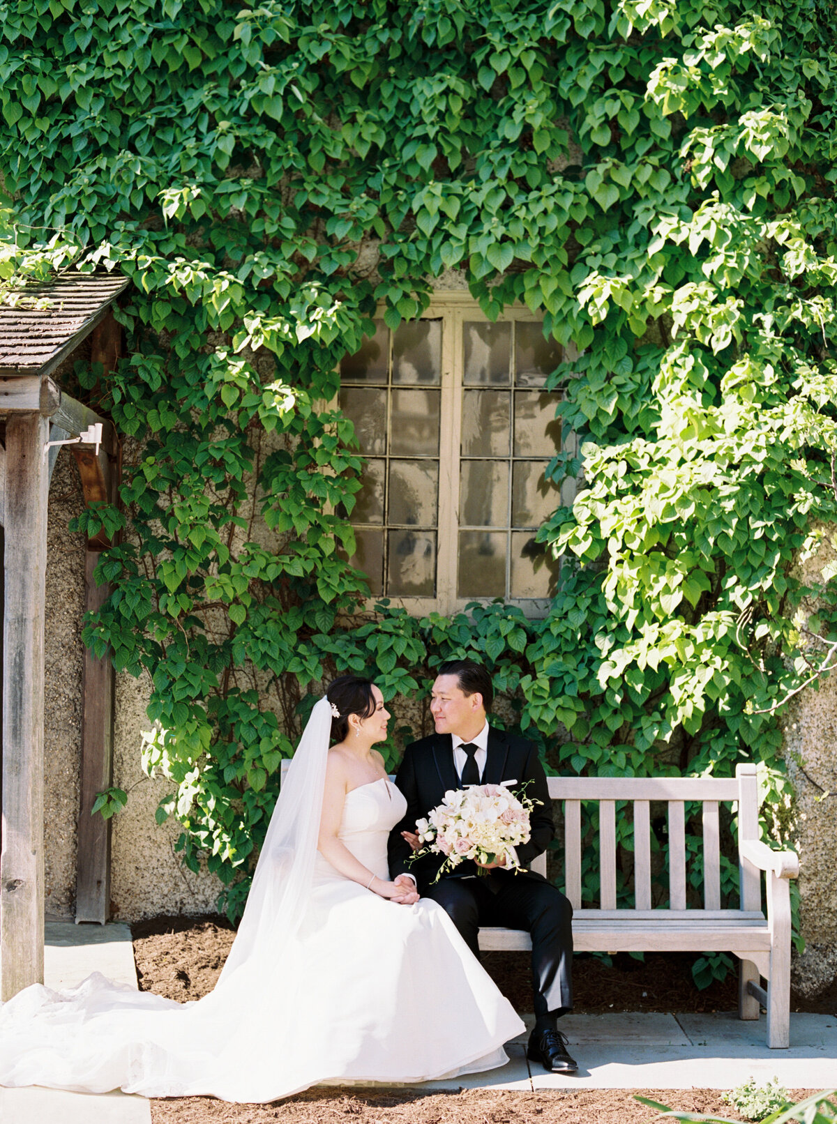 National Cathedral Wedding DC Wedding Photographer Megan Bennett Photography