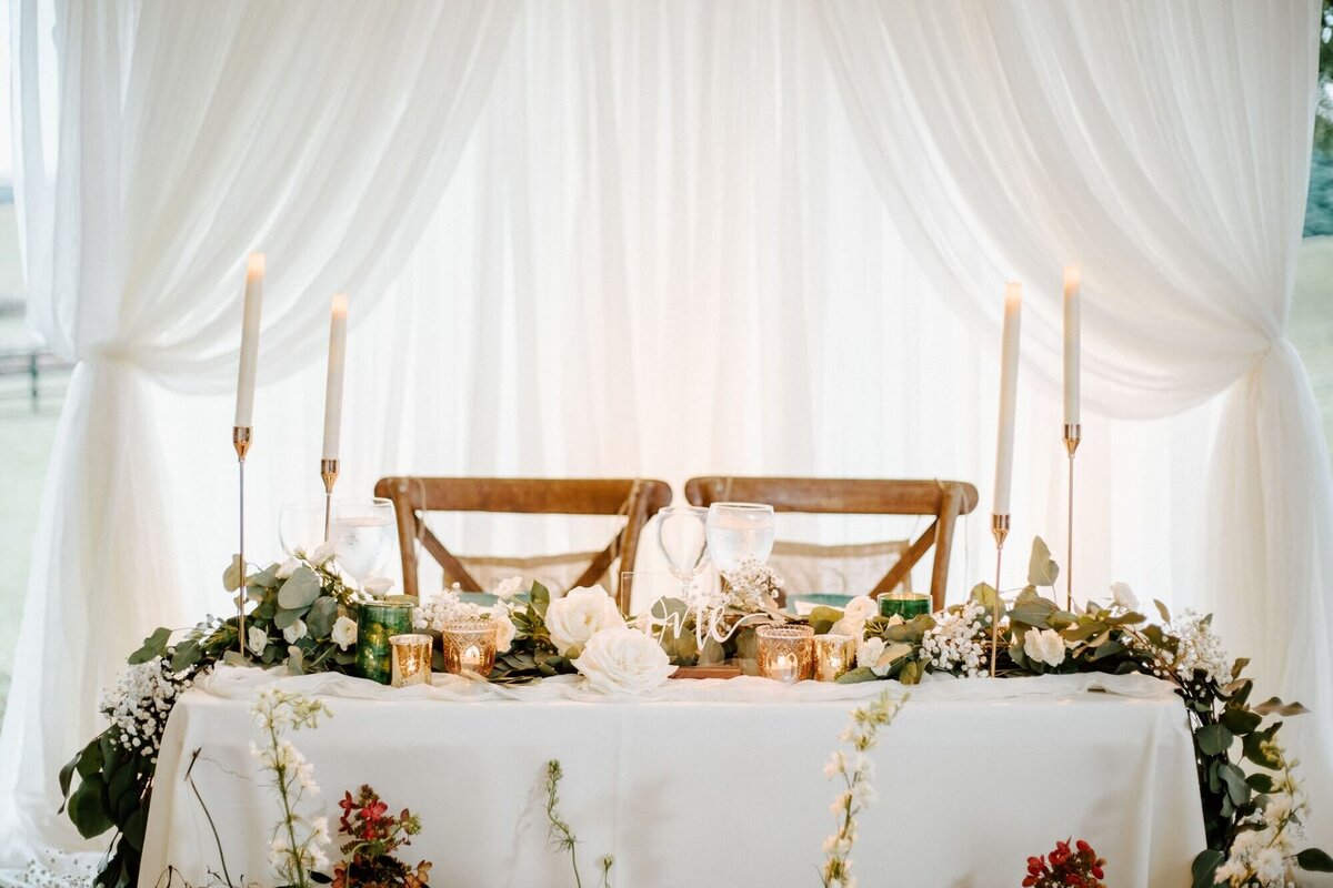 20-kara-loryn-photography-sweetheart-table