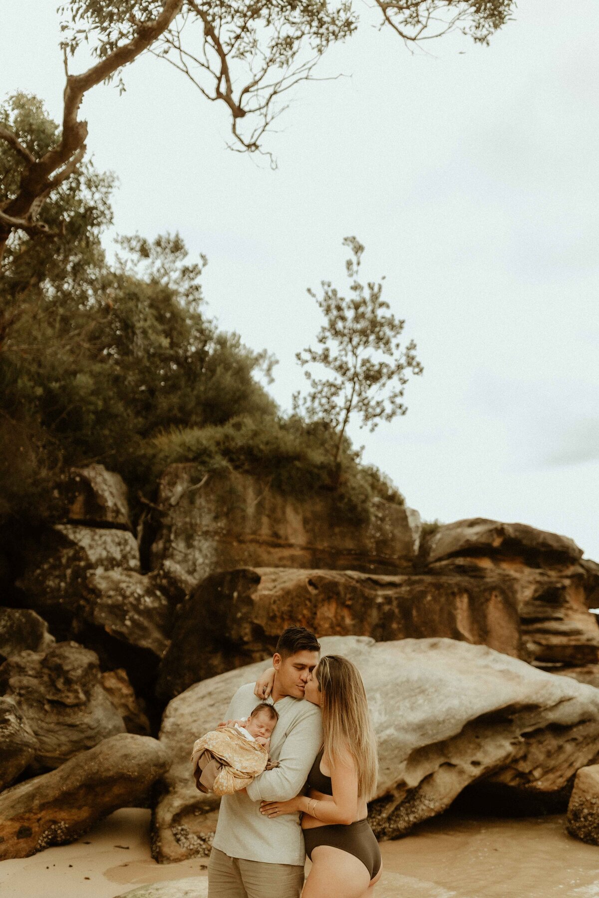 emmawandphotography_bundneena_kurnell_motherhood_sutherlandshirephotographer_cronullaphotographer_motherhood_sydneymotherhoodphotographer_newbornphotographer_familyphotographer_sutherlandshirefamilyphotographer_cronullafamilyphotographer_adventurouscouplesession_cronullanewbornphotographer_sydenycouplephotographer_mindfulphotography_maternityphotographer_cronullamaternityphotographer_sutherlandshirematernityphotographer_travellingphotographer_nambuccaheadsphotographer_manlyphotographer_manlynewbornphotographer_katesutherlandphotography