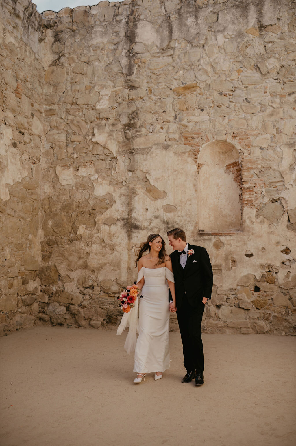 Nikki-and-sam-bride-groom-franciscan-gardens-177