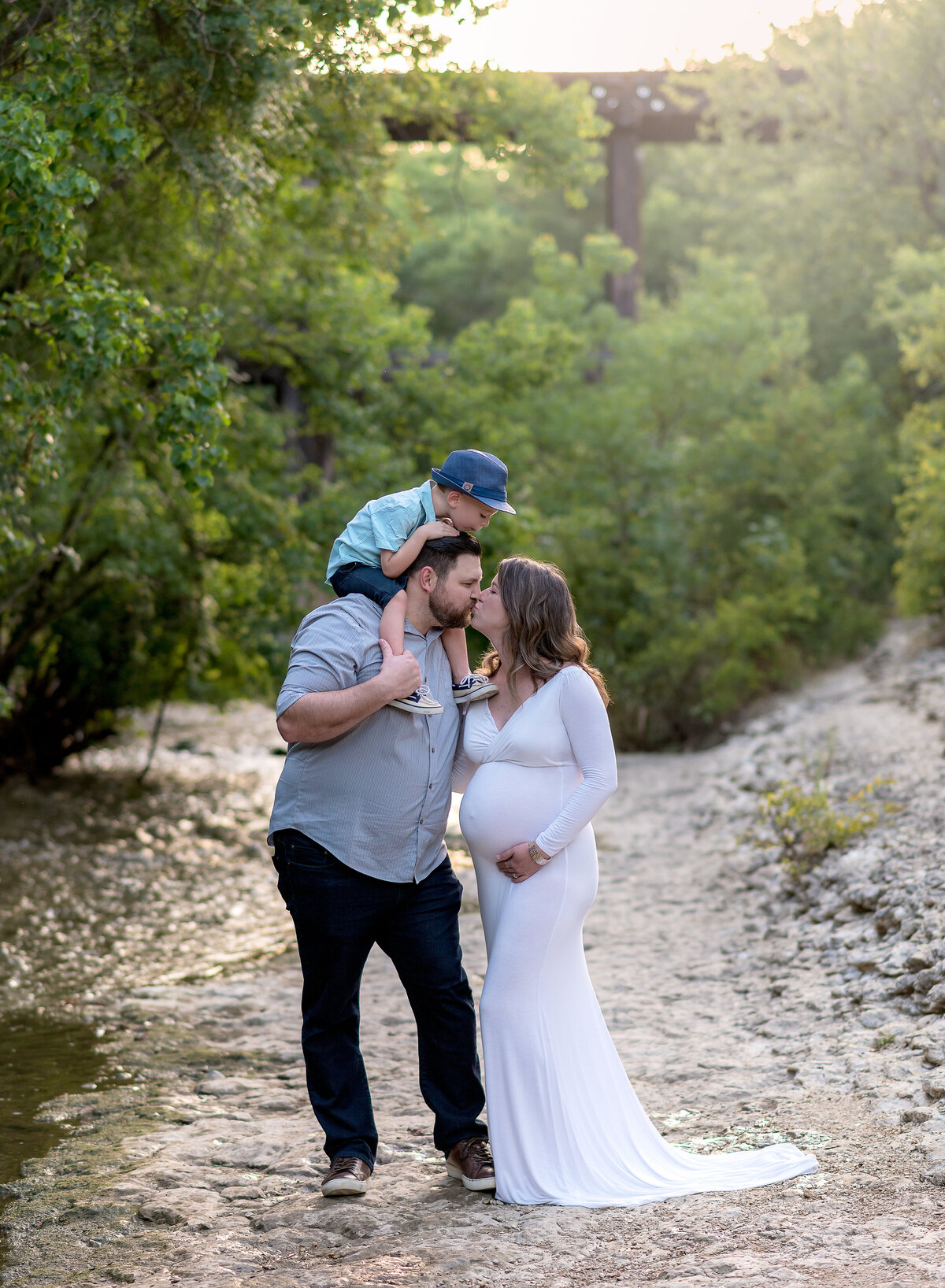 Cedar-Park-Maternity-Photographer-1