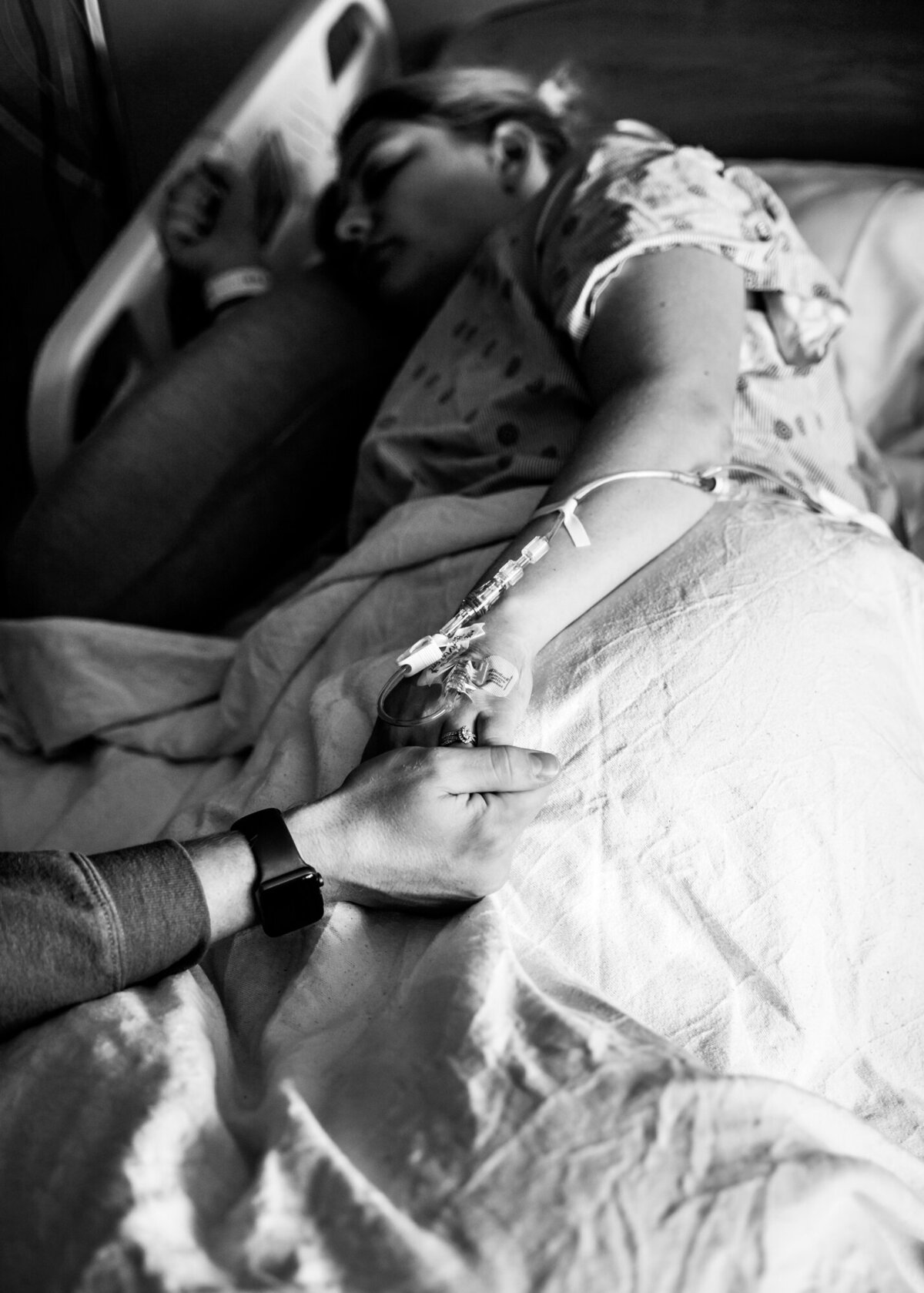 Birth Story Studio Minneapolis St. Paul Maple Grove Twin Cities Minnesota Newborn Maternity Birth Family Photography Photographer Stephanie Lecker - WEB-7