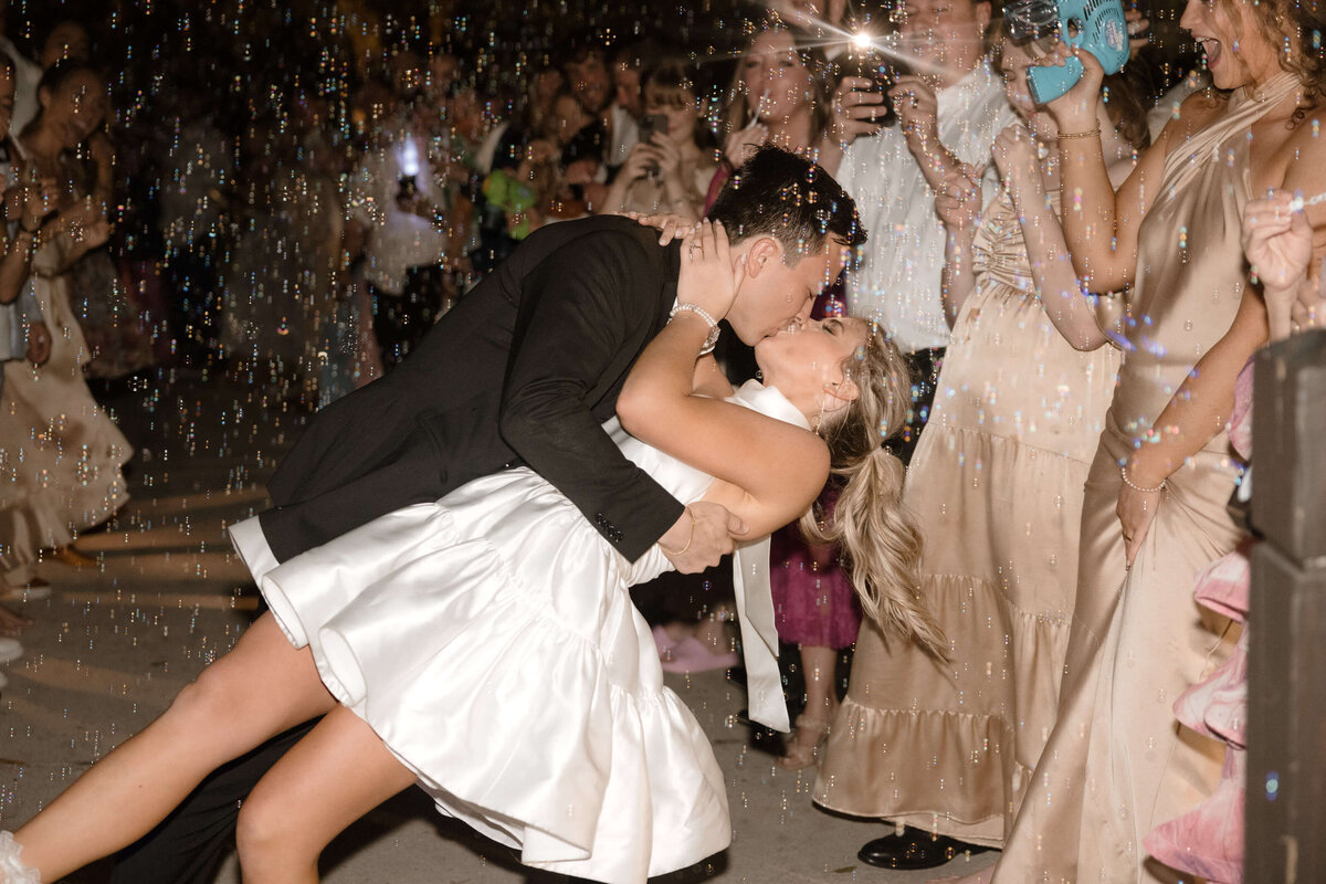 Jocelyn and Mason Evoke Photo & Film Powel Crosley Estate_15