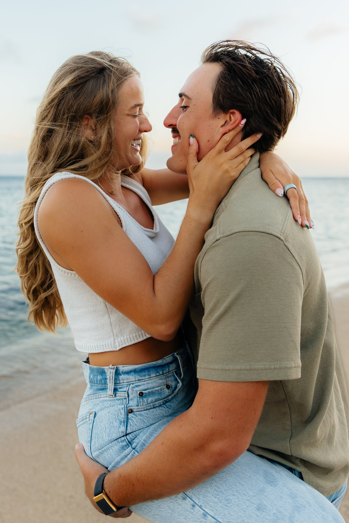 Hawaii couples photographer capturing real, joyful, and authentic moments on Oahu.