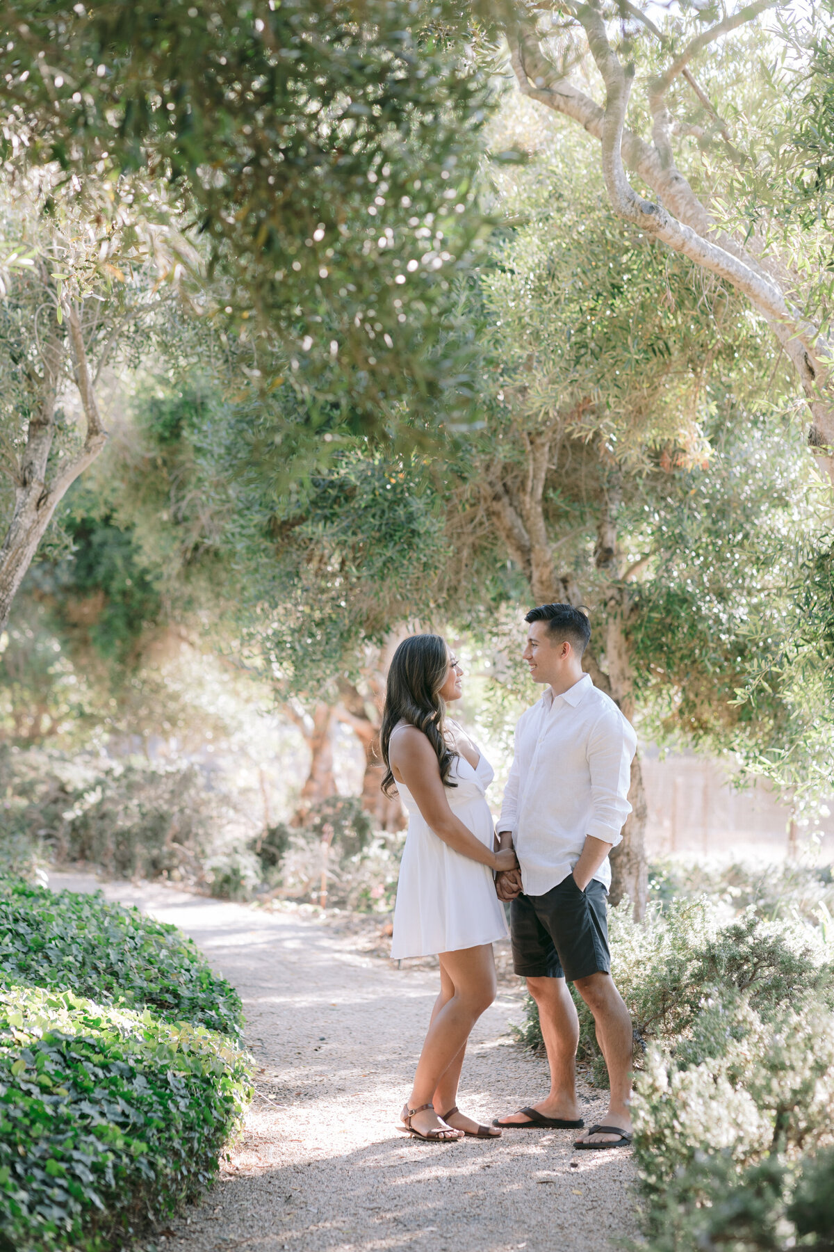 Carmel-by-the-sea-engagement-session-011