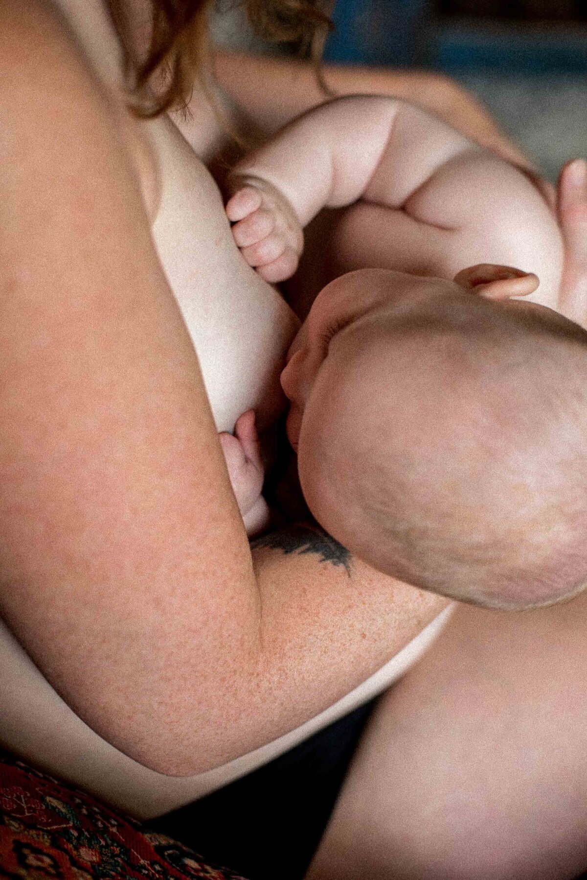 intimate-uxbridge-ontario-motherhood-photography2