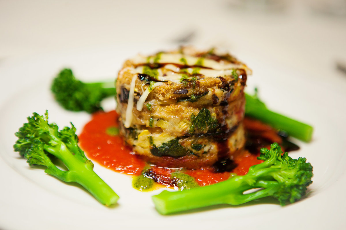 Lasagna dinner at sacramento wedding