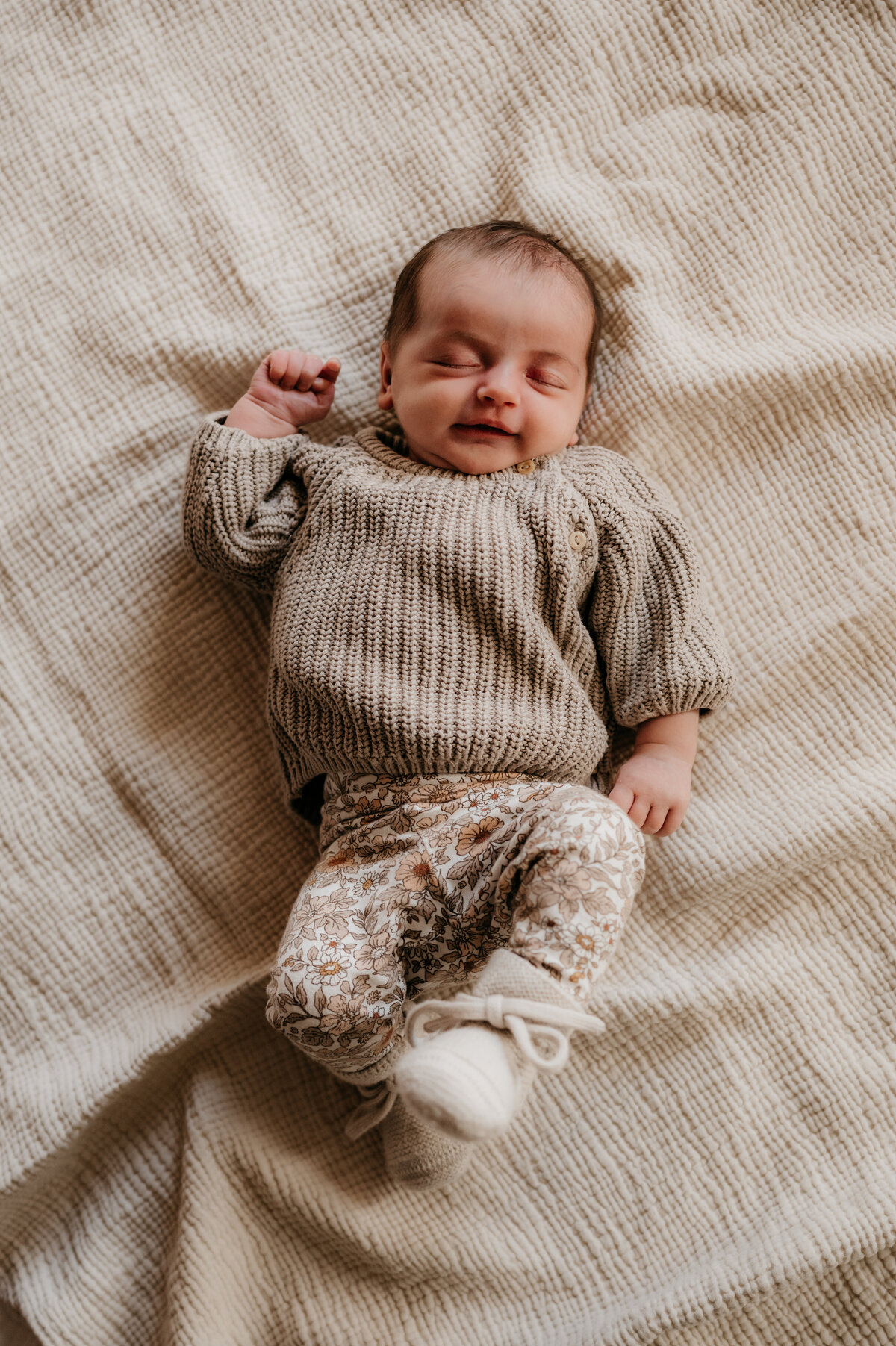 Pure Liefde Fotografie - Floor - Newbornshoot-39
