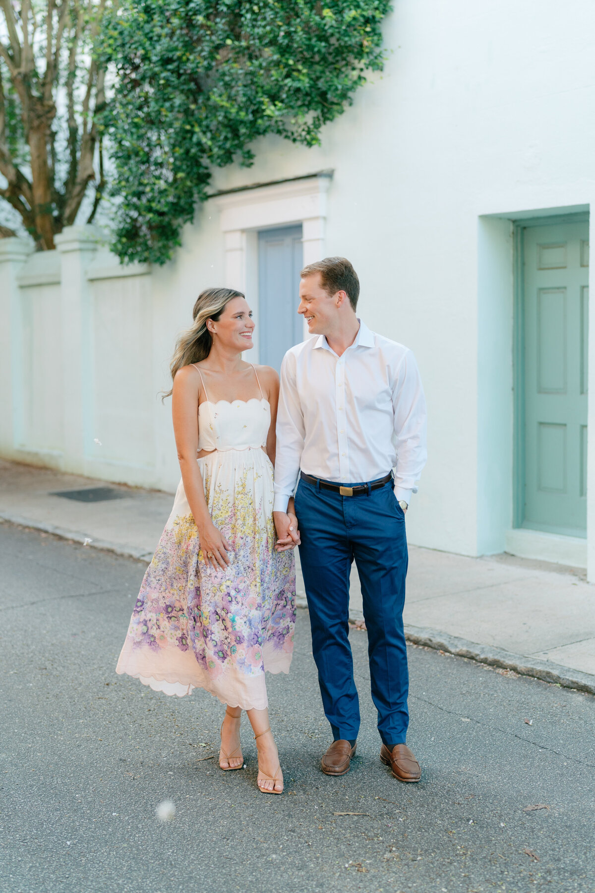 tradd_street_blue_door_rainbow_row_colorful_engagement_kailee_dimeglio_photography-31