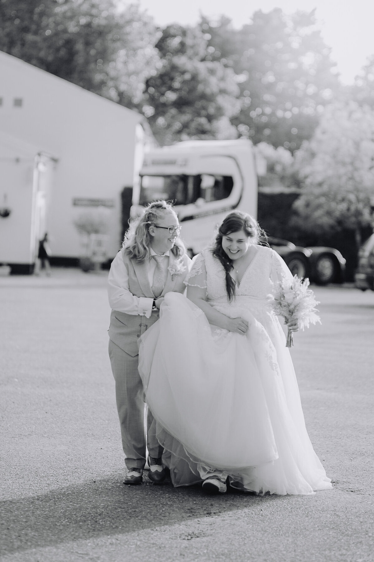 ApplewoodHallLGBTQWedding-45