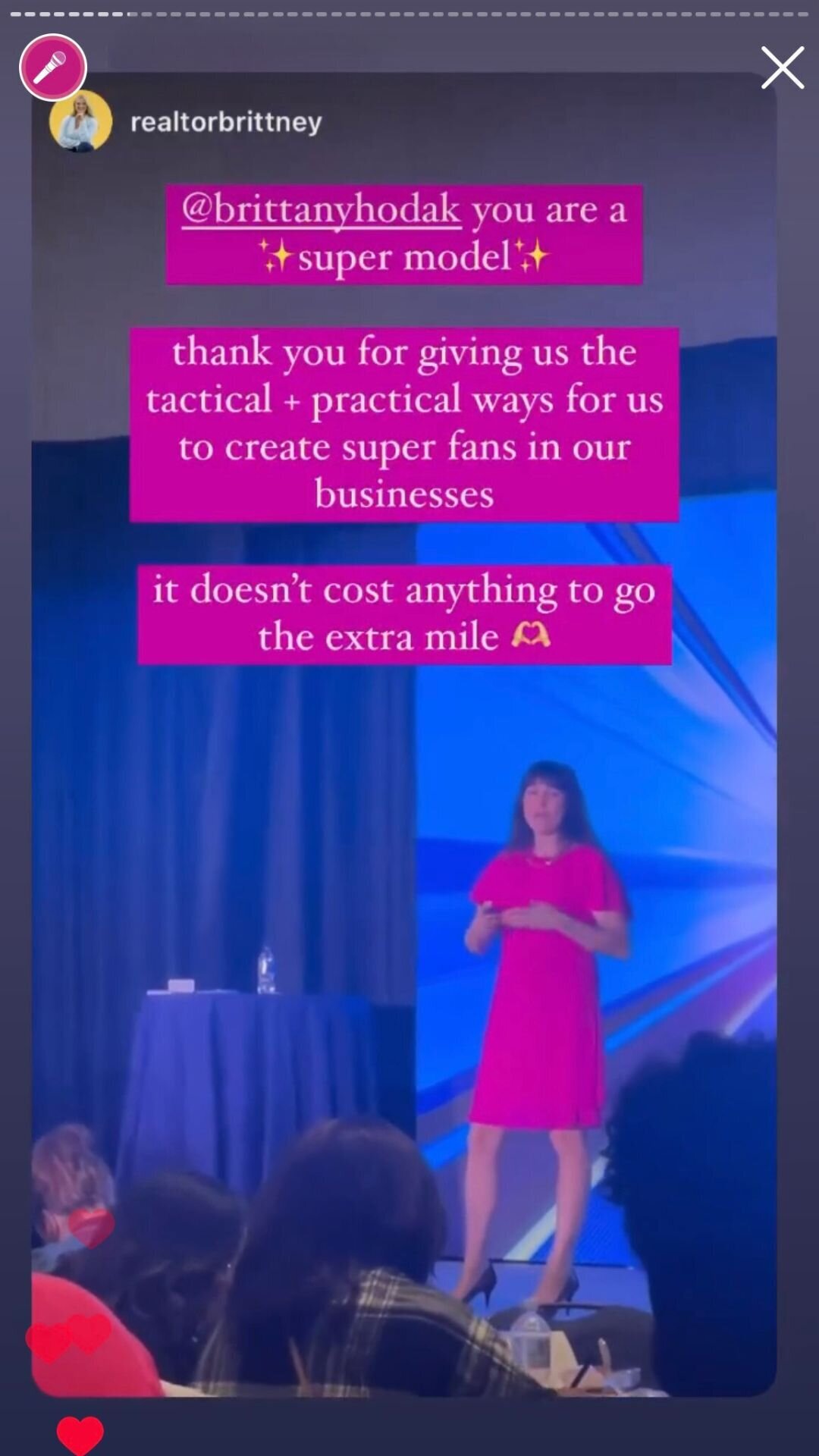 Instagram story testimonial from attendee  who learned how to create superfans from Brittany Hodak.