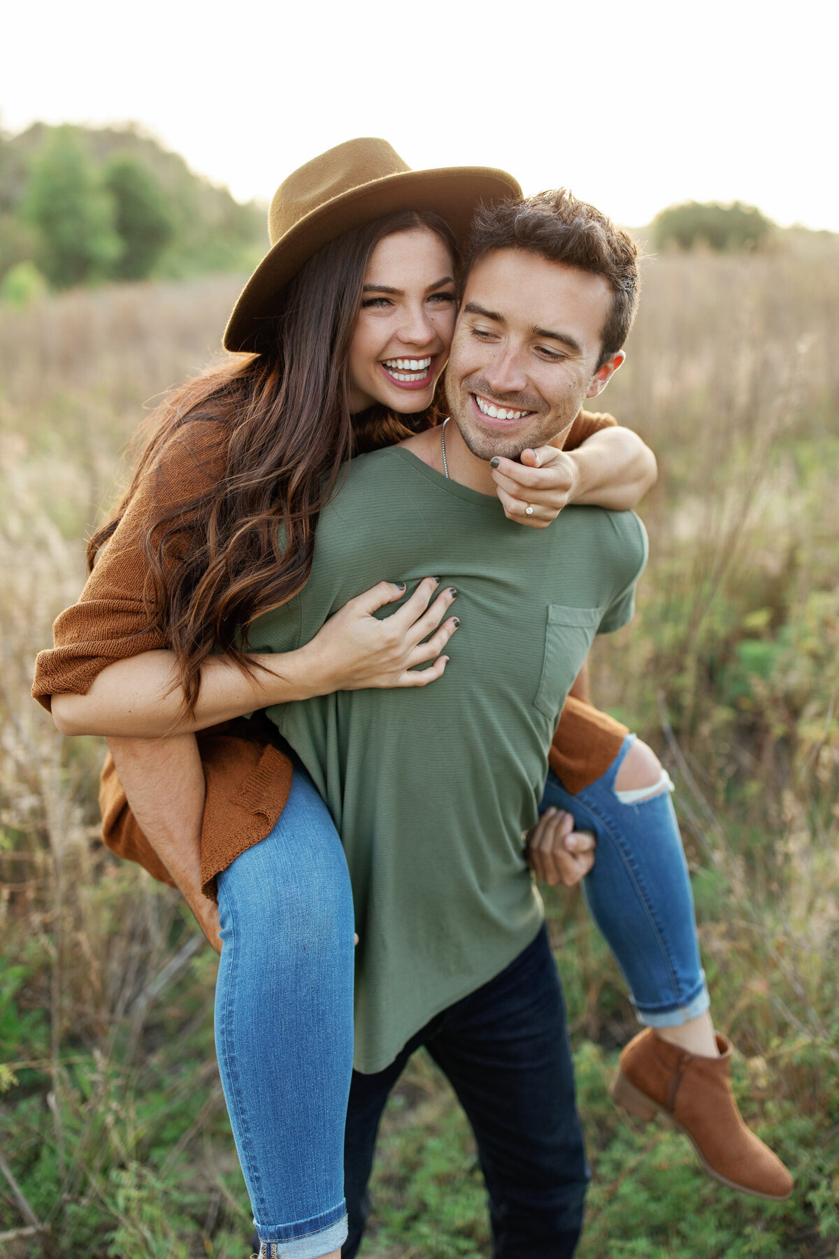 11-engagement-photo-bride-groom-orlando-wedding-photographer-28-north-6